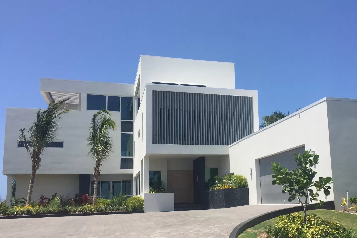 Khosrow Pour Residence